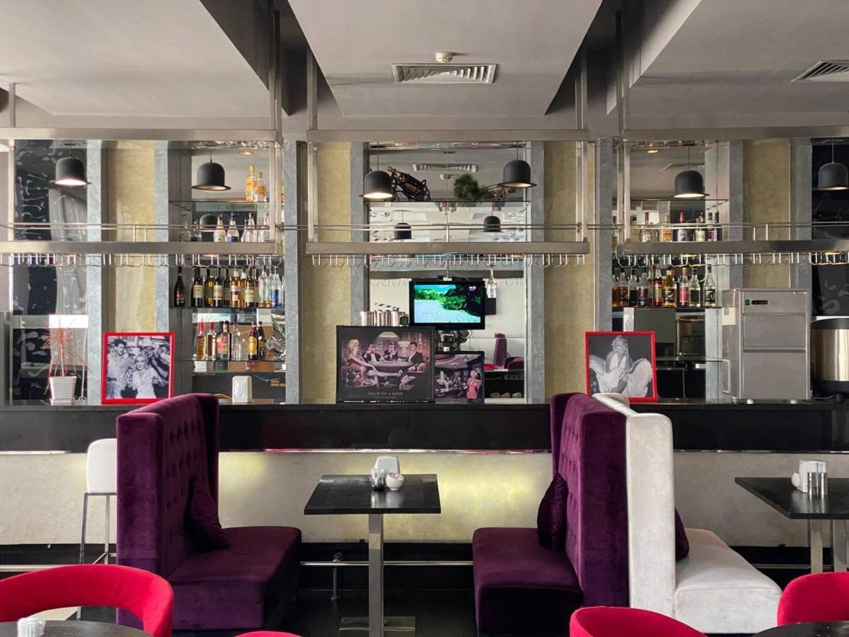 比什凯克麦里酒店 Lebedinovka 外观 照片